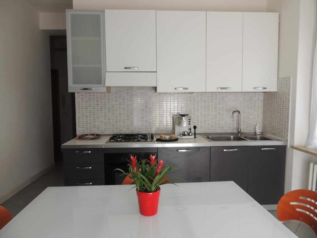 "Casa Giuliari" In Borgo Roma Vicino Policlinico Univr Fiera Leilighet Verona Eksteriør bilde